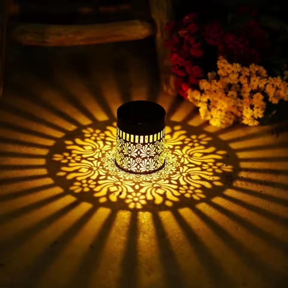 Taluxa™ Christmas Decorative Solar Projection Light, IP65 Waterproof